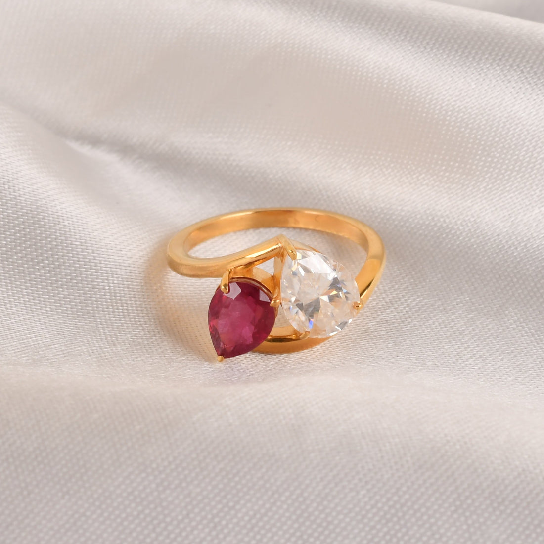 925 Silver Ruby & Moissanite Ring