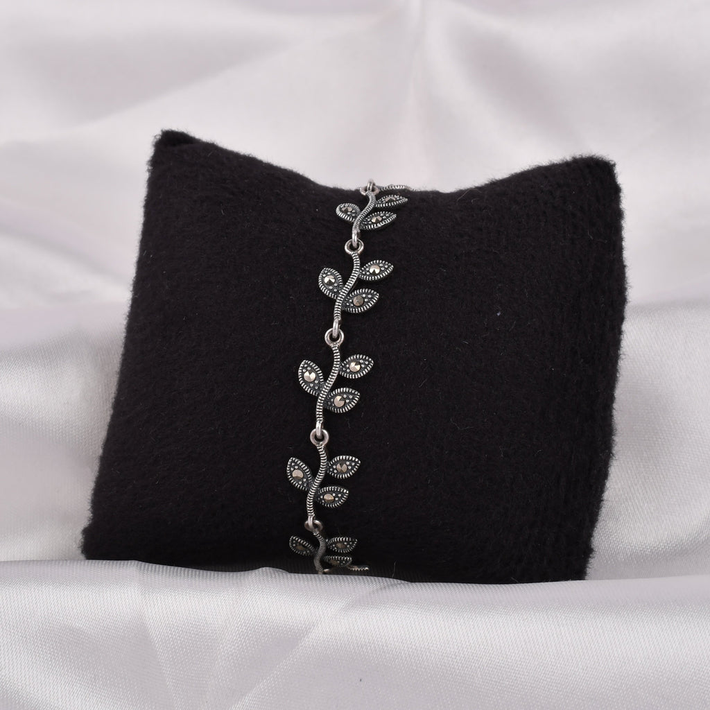 Marquise Leaf Link Silver Bracelet