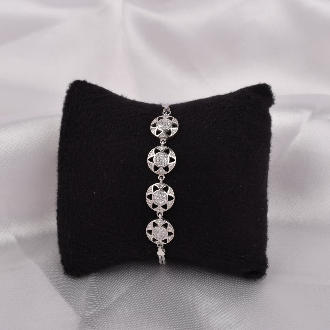 Signature Crest Bracelet