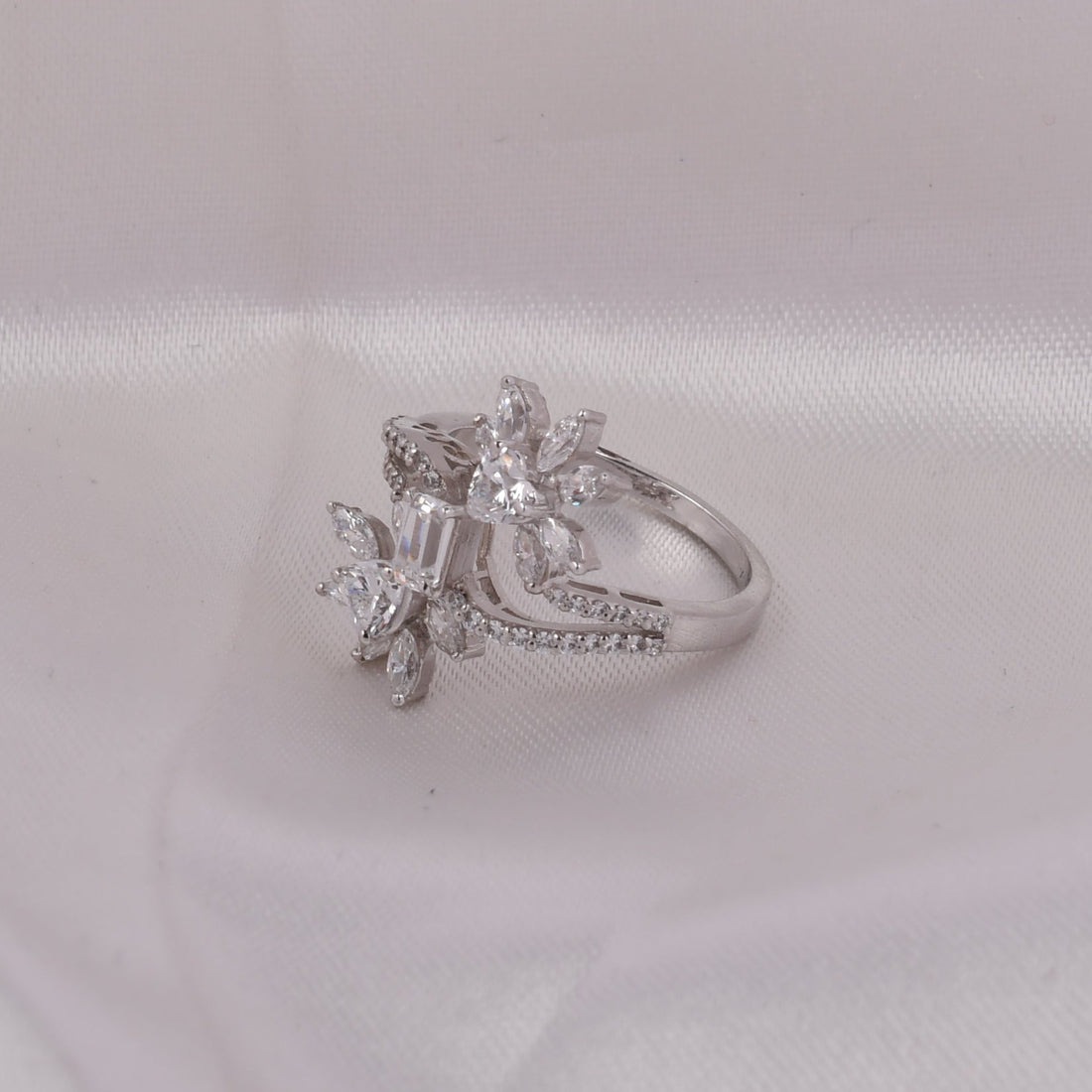 Swarovski Floral Vine Ring