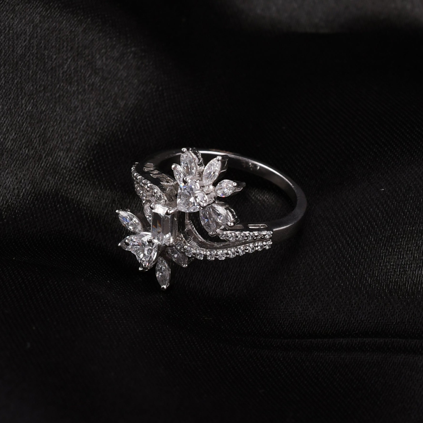 Swarovski Floral Vine Ring