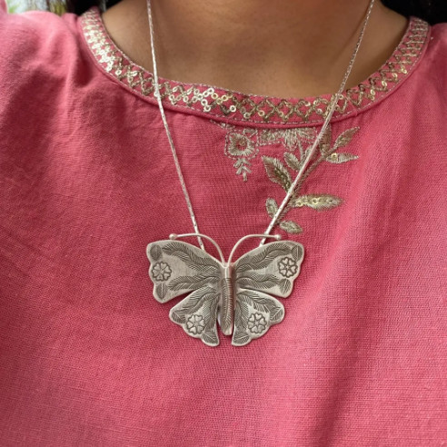 NoorFly Pendant