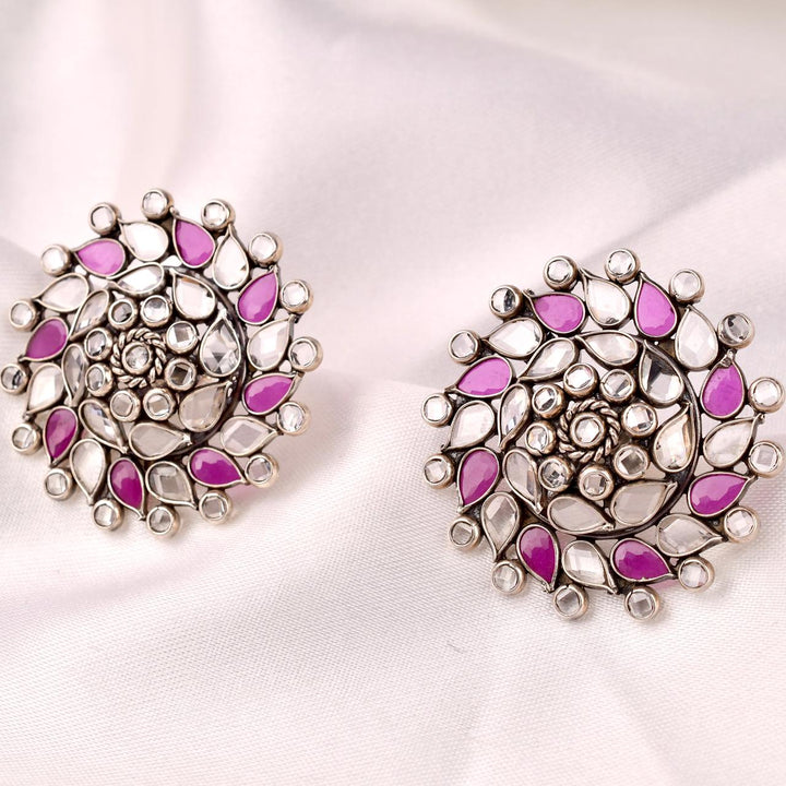 Riwaayat Statement Studs