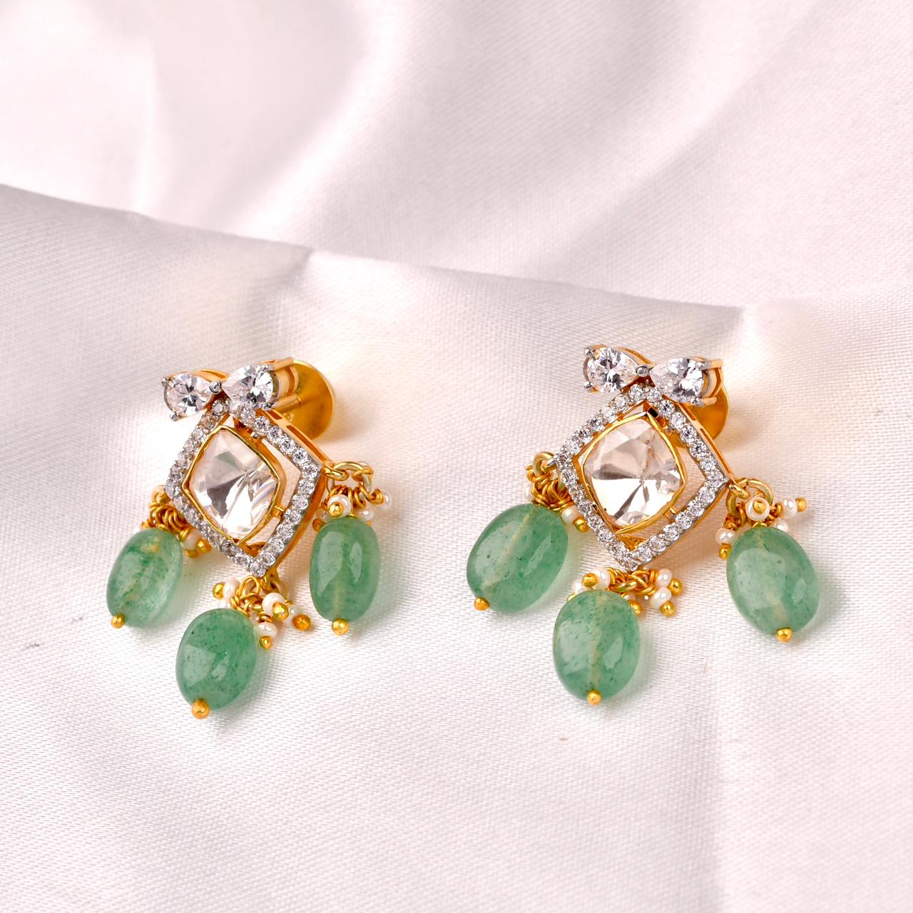 Zariya Pendant Set