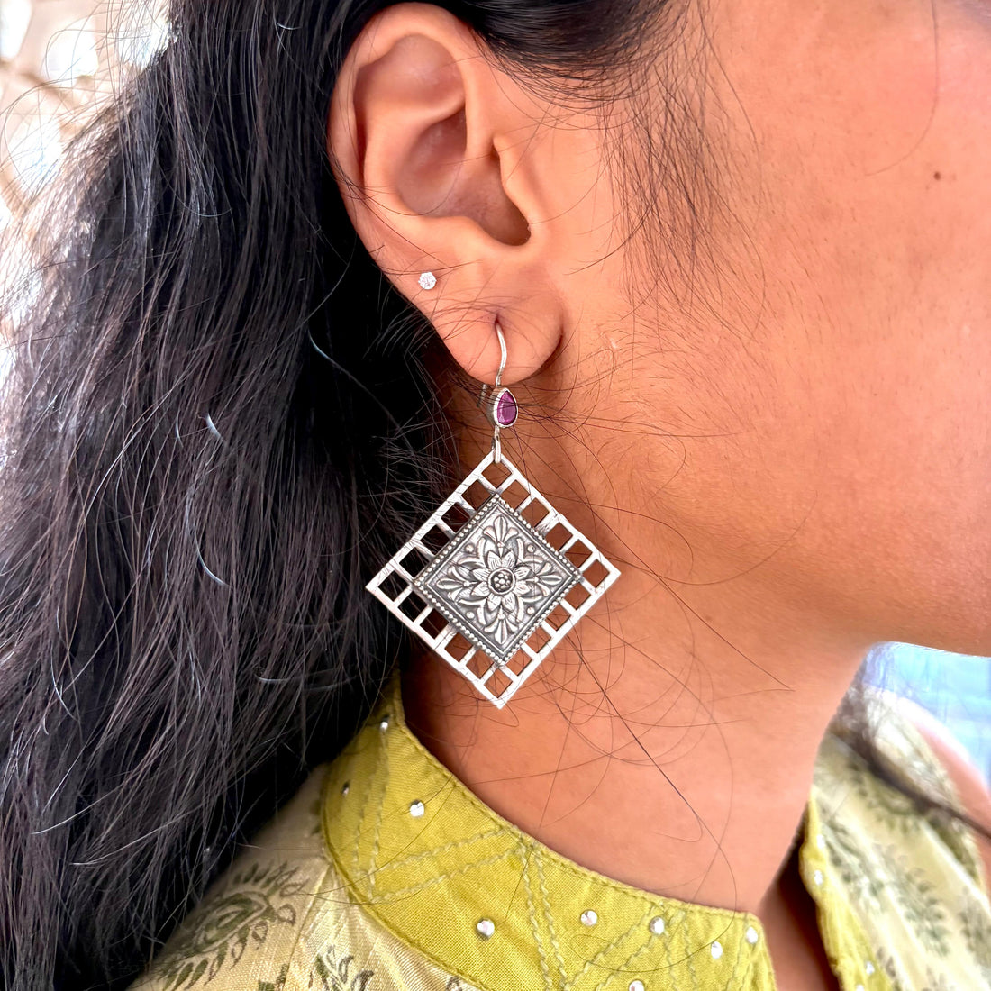 Classic Floral Grid Earrings