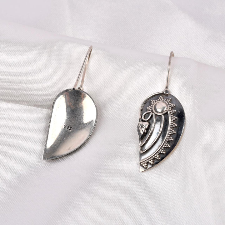 Paisley Leaf Drop Earrings